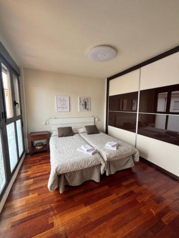 Apartmán Duplex Centrico Labati Jaca Exteriér fotografie